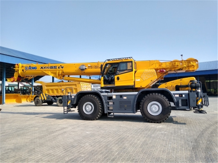 XCMG Official 50 ton rough terrain crane XCR55L4 4 wheel rough terrain crane for sale